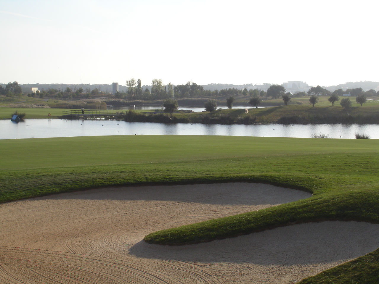 Oceanico Victoria Golf Course Review Image