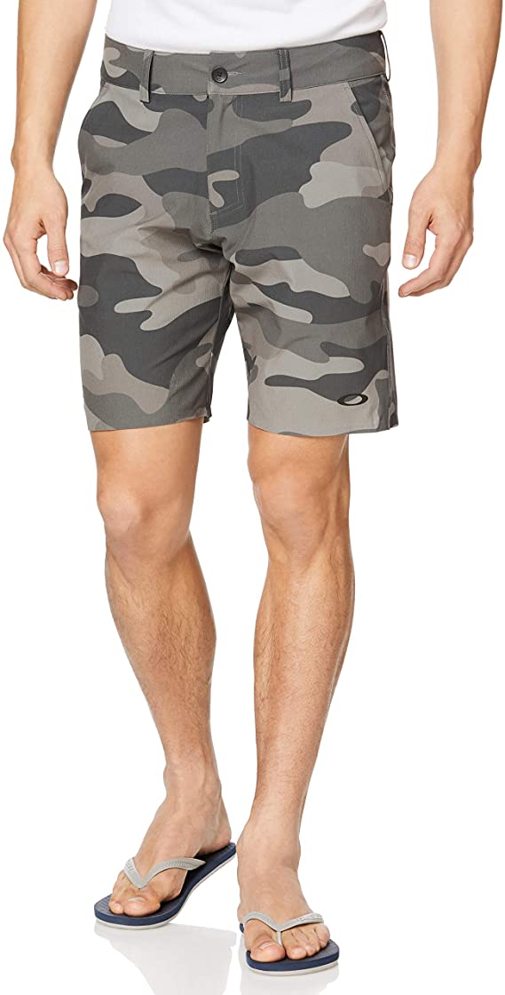 Oakley Mens Hybrid Camo Golf Shorts