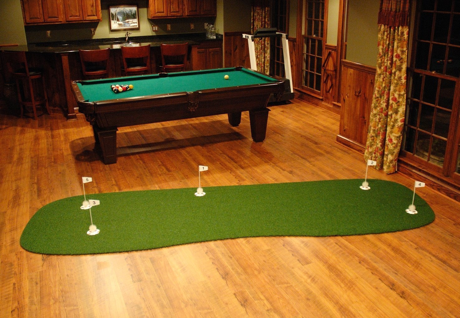 StarPro's Indoor/Outdoor Professional Practice Golf Putting Greens